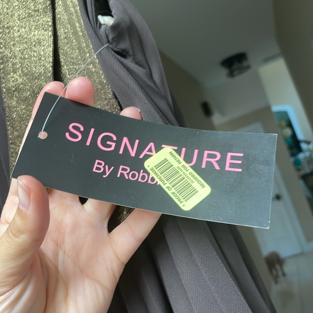 New SIGNATURE by Robbie Bee Dress🤎 - Picture 7 of 15